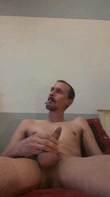 81cuteboy  16-11-2021 Recorded Video Topless